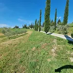 Le Crete Senesi * أسكيانو