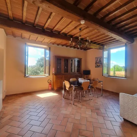 Apartament Le Crete Senesi *
